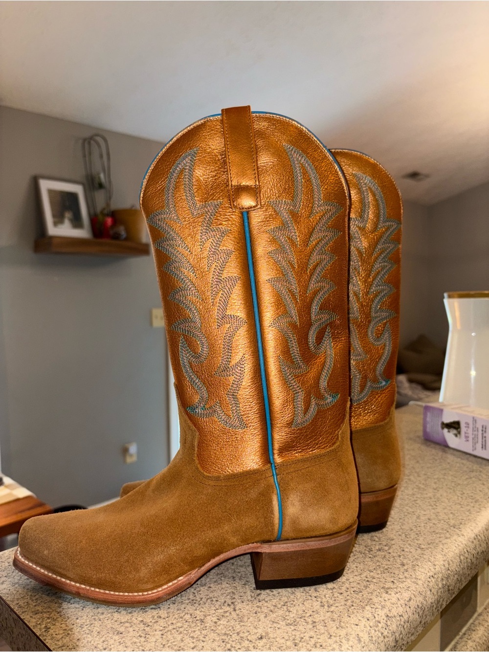 MACIE BEAN WOMEN'S GINGER SNAPPED
WESTERN BOOTS - SQUARE TOE